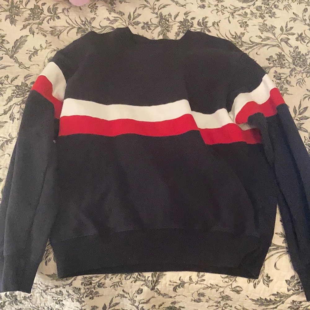 Brandy Melville crewneck